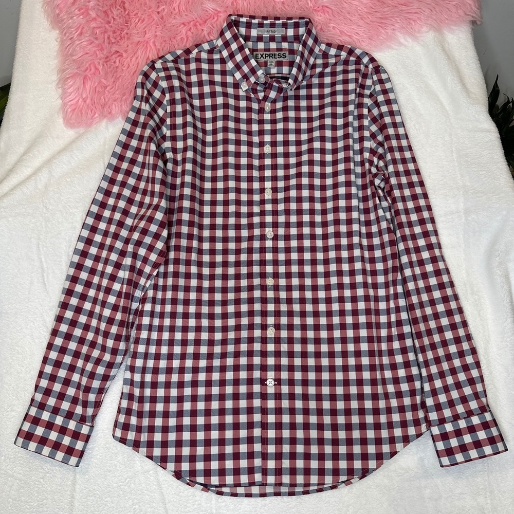 Express Mens Fitted Gingham Button Down Shirt Burgundy Navy Blue Small 90095